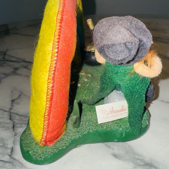 Annallee Dolls 2003 3" ST. Patrick's Day Rainbow Leprechaun Pot Of Gold - Picture 3 of 9